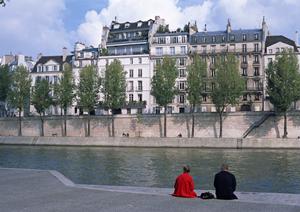 岩槻駅徒歩1分！ビジネスや観光に便利な東横INNさいたま岩槻駅前の魅力と詳細情報